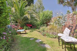 Photo 26- click for photo gallery